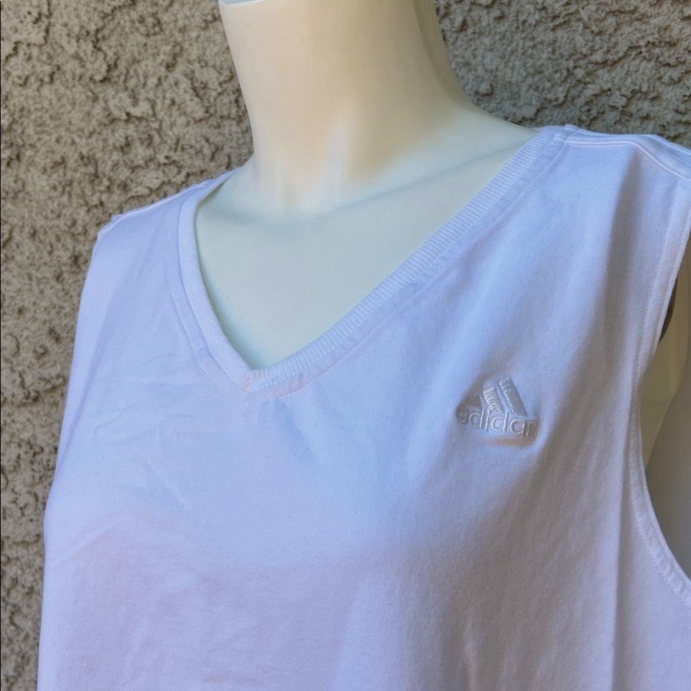 Adidas Women's Classic White Tank Top Shirt Embroidered Logo Sporty Workout Gym